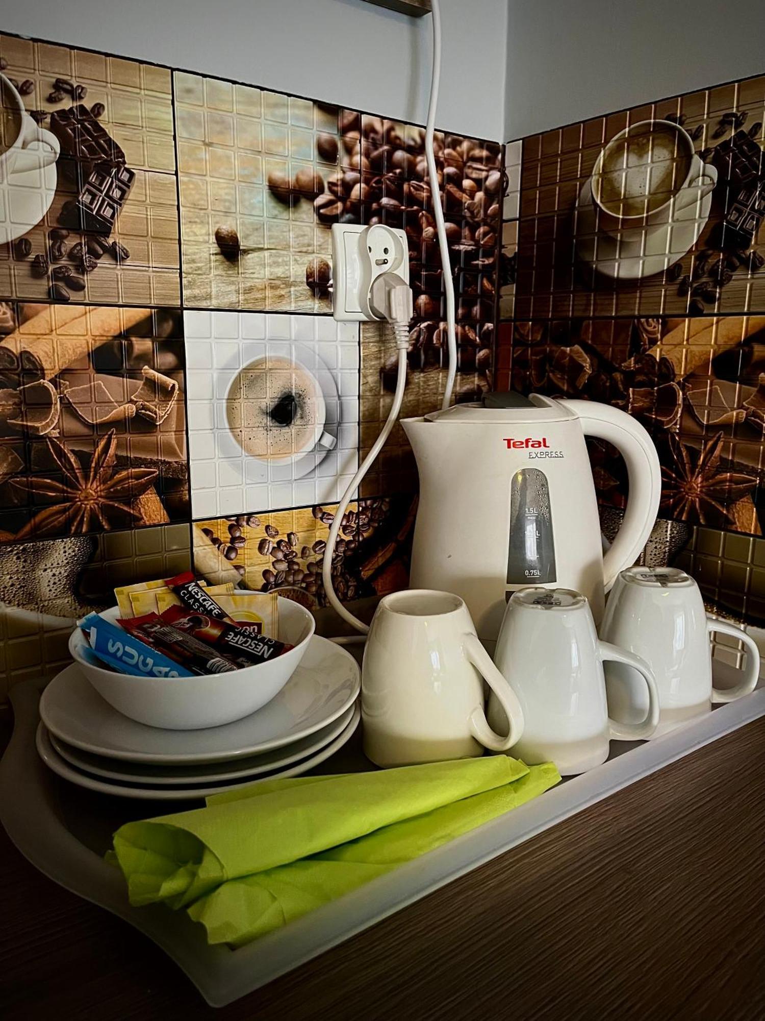 Hostel Azymut Września Kültér fotó