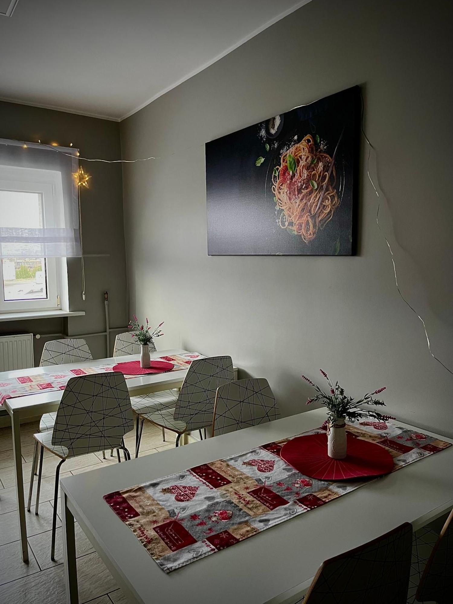 Hostel Azymut Września Kültér fotó